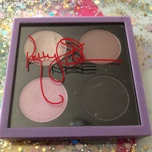 Mac Kelly Osbourne Shadow Quad- Bloody Brilliant